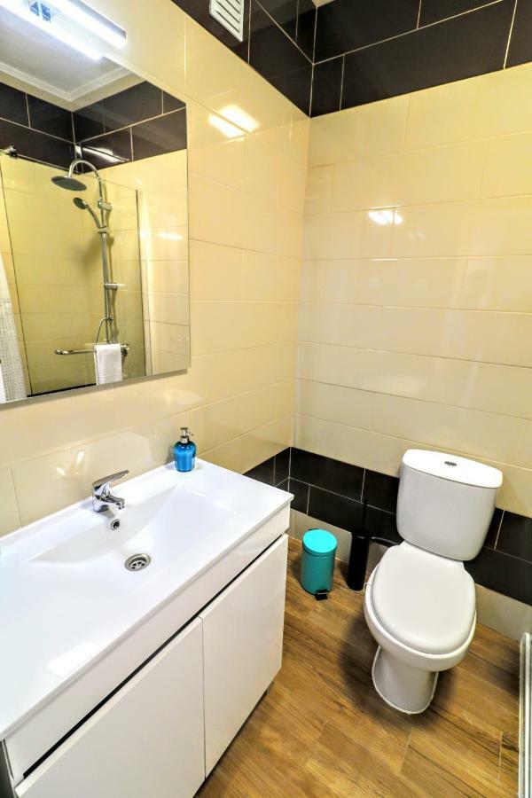 By The Sea - Sea View Torres Apartment ปอร์ติเมา ภายนอก รูปภาพ