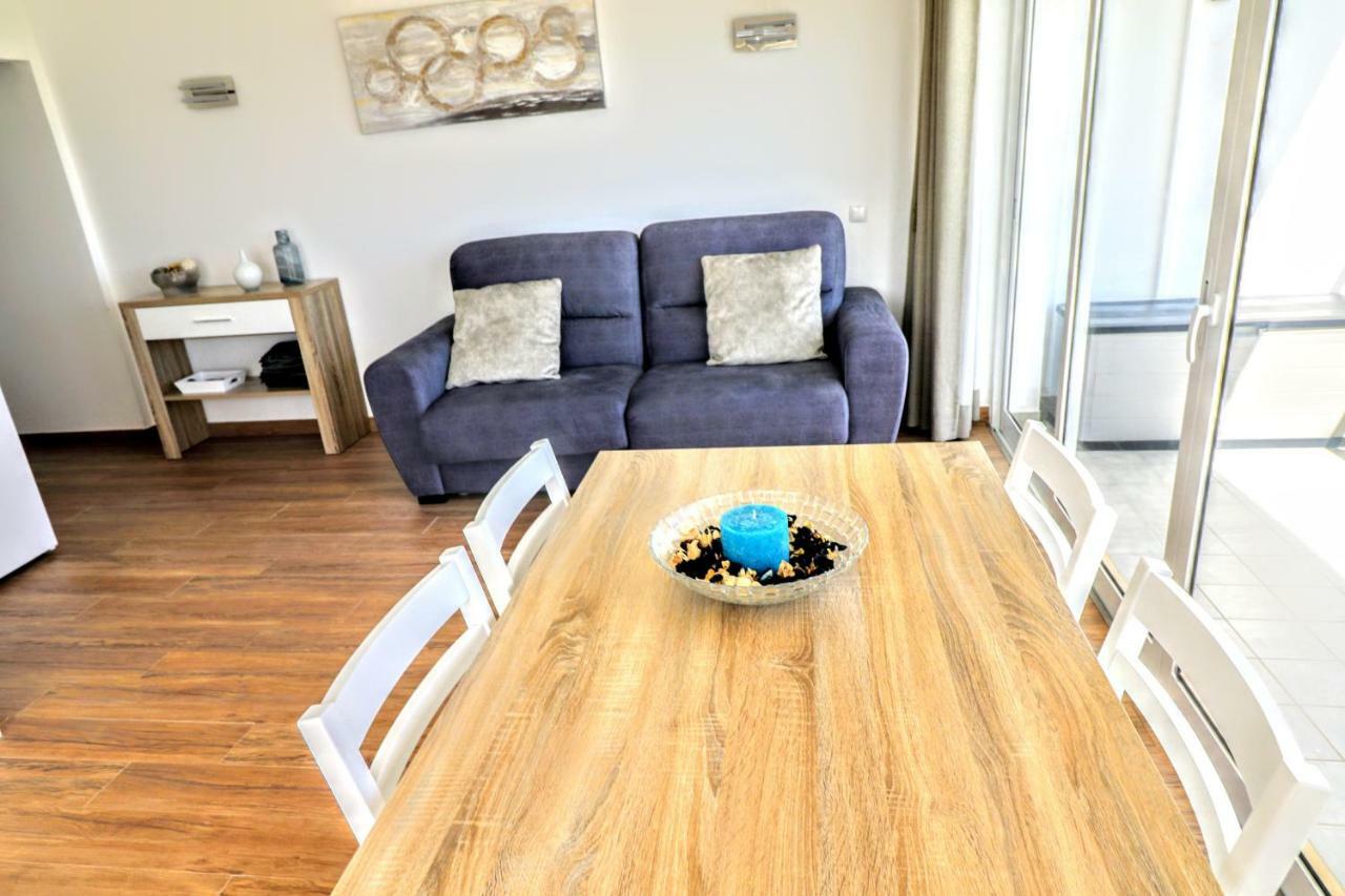 By The Sea - Sea View Torres Apartment ปอร์ติเมา ภายนอก รูปภาพ