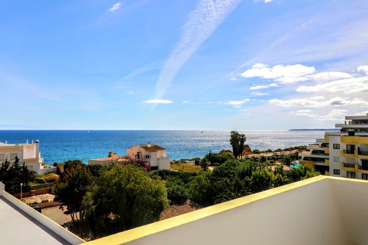 By The Sea - Sea View Torres Apartment ปอร์ติเมา ภายนอก รูปภาพ