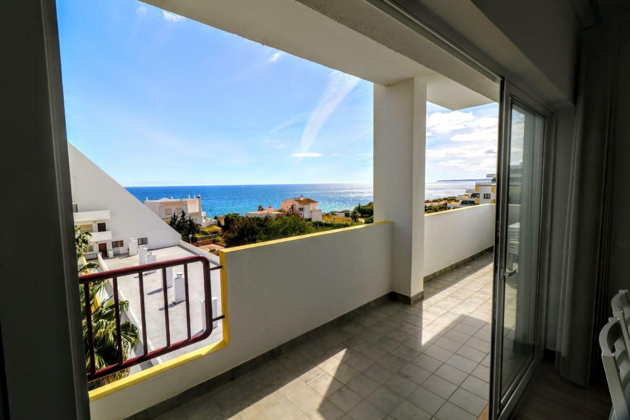 By The Sea - Sea View Torres Apartment ปอร์ติเมา ภายนอก รูปภาพ